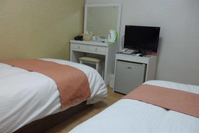 Hotel Sleepy Panda Stream Walk
