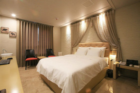 Hotel Urban