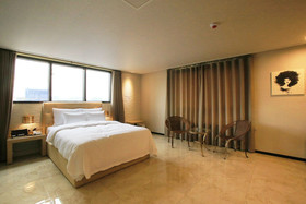 Hotel Urban