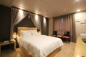Hotel Urban
