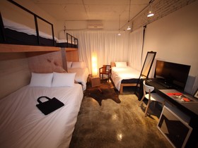 House740