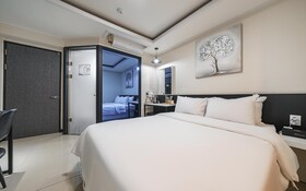 Hwagok CL Hotel