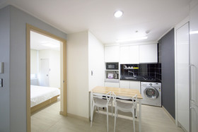 Inn-The City Business Hotel