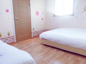 IU Guesthouse