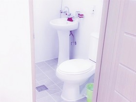IU Guesthouse