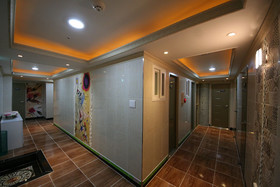 Ivy House