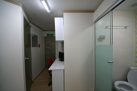 Ivy House