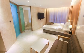 Jamsil Corner Hotel