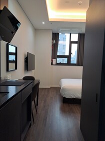 JD Tower Hotel