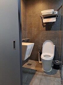 JD Tower Hotel