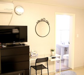 Jenna Suite Gangnam Garosu-gil