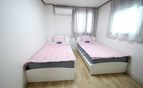 Jeong House