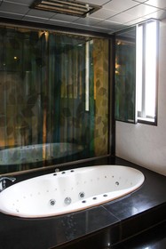JJ Hotel