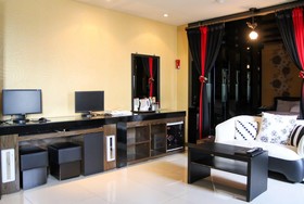 JJ Hotel