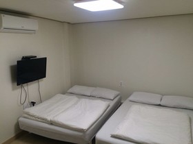 JJ Residence