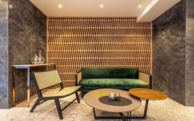 Jongno Hotel Laboum