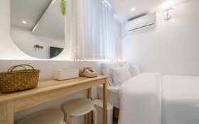 Jongno Hotel Rawa