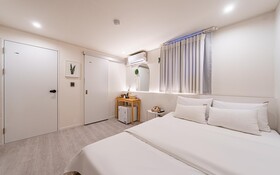 Jongno Hotel Rawa