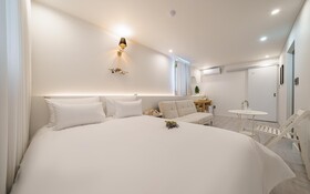 Jongno Hotel Rawa