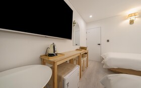 Jongno Hotel Rawa