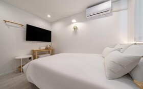 Jongno Hotel Rawa