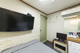 Jongno Wa