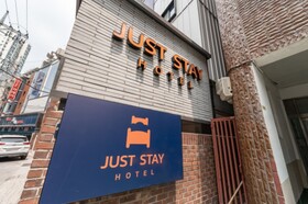 Just Stay Hotel Wangsimni Station