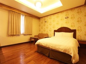 Hotel Karak