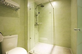 K City Hotel
