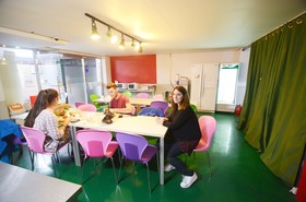 Kimchee Downtown Guesthouse