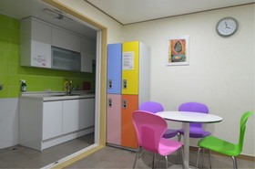 Kimchee Downtown Guesthouse