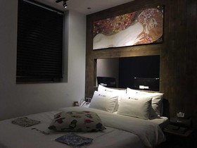 Kotel Yaja Sadang Station