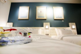 Kotel Yaja Sadang Station