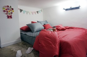 LikeU Guest house