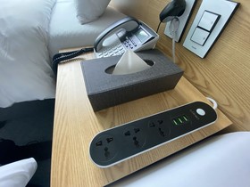 Line Hotel