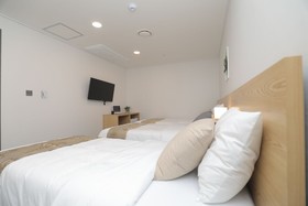 Line Hotel