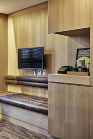 Jongno MakersXeppeuda Hotel