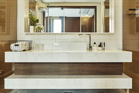 Jongno MakersXeppeuda Hotel