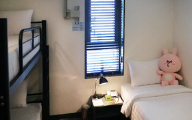 Jongno MakersXeppeuda Hotel