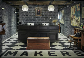 Jongno MakersXeppeuda Hotel