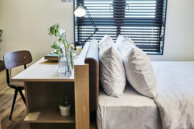 Jongno MakersXeppeuda Hotel