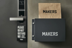 Jongno MakersXeppeuda Hotel