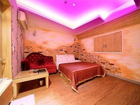 Metro 21 Hotel