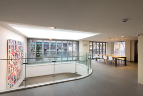Metro Hotel