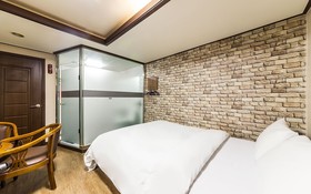 Mia Thema Motel