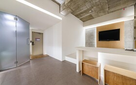 Mokdong Ado Hotel