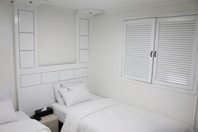 Must Stay Hotel