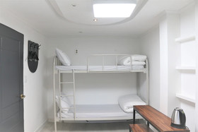 Must Stay Hotel