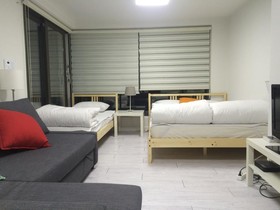 Myeongdong Artmonstay Guesthouse