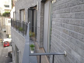 Myeongdong Artmonstay Guesthouse
